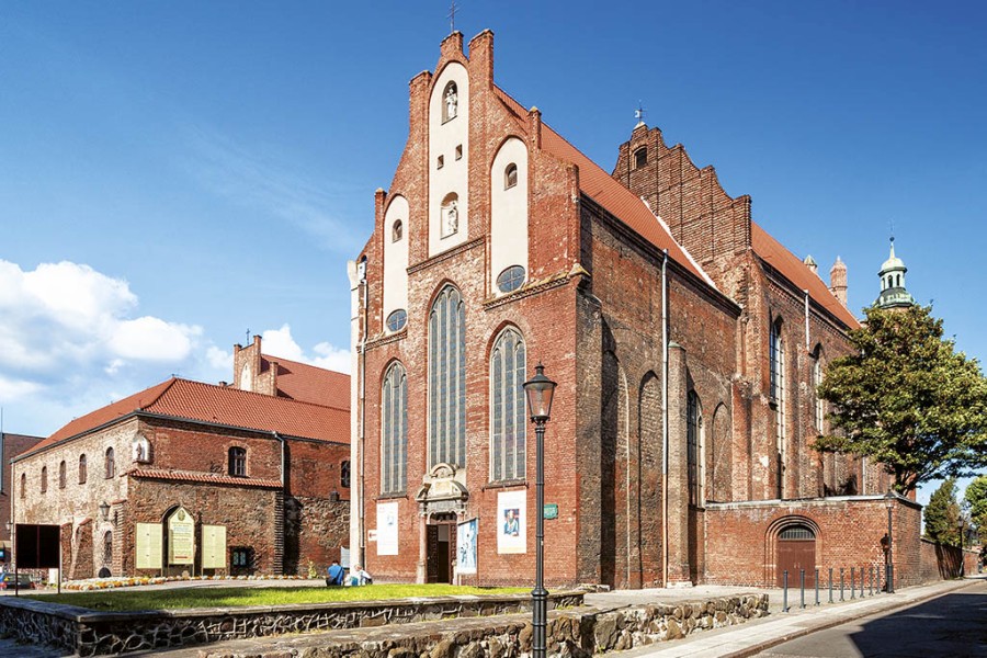 Zdjęcie kościoła rektoralnego pw. św. Józefa w Gdańsku. Linkuje do newsa pt. Ogromne zmiany w Gdańsku